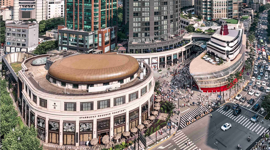 中产消费观变化，奢侈品牌收缩战线，高端商场变局已至 第1张